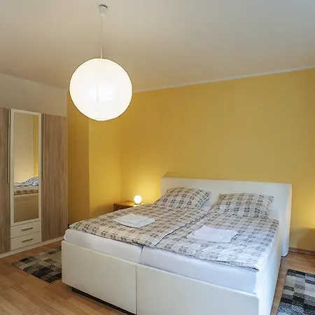 Zentrum Bruehl Lejlighed *